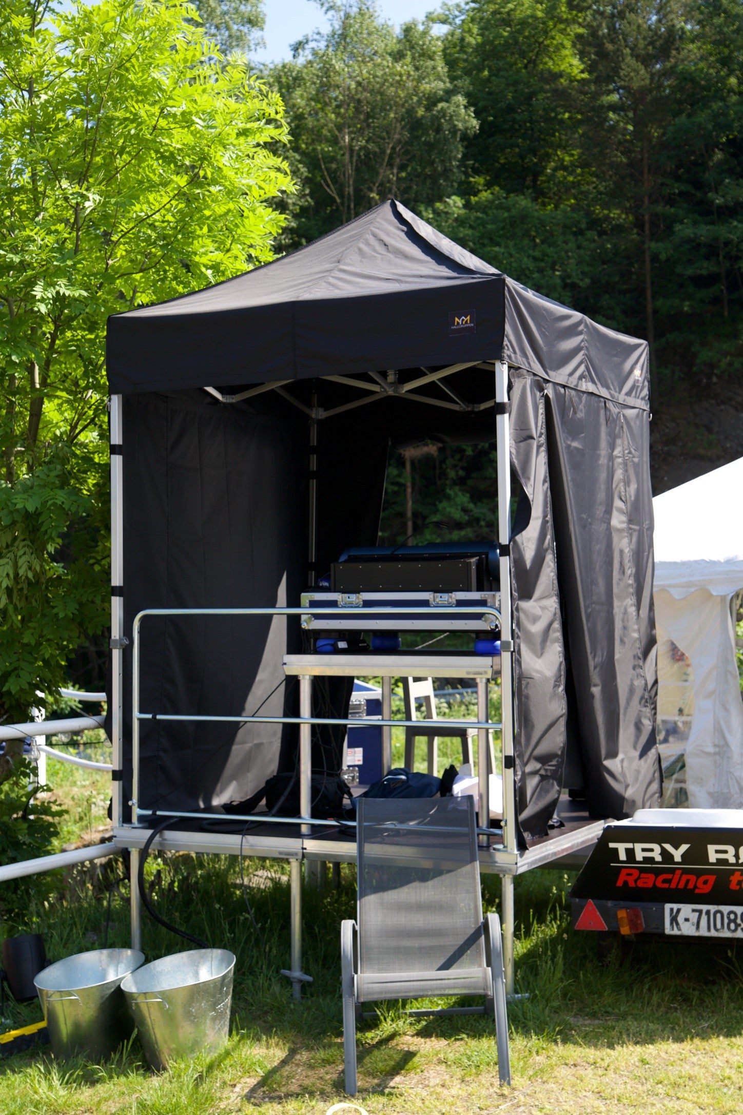QuickUp Strong 4x4 m, ramme m/tak